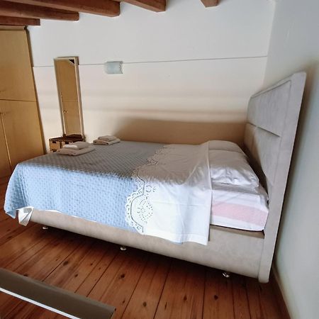 Mary'S Bright Apartment - Corfu Old Town Экстерьер фото