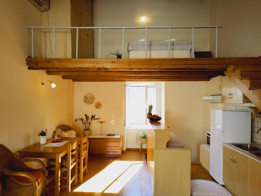 Mary'S Bright Apartment - Corfu Old Town Экстерьер фото