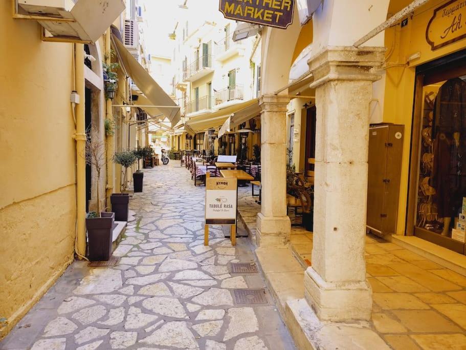 Mary'S Bright Apartment - Corfu Old Town Экстерьер фото